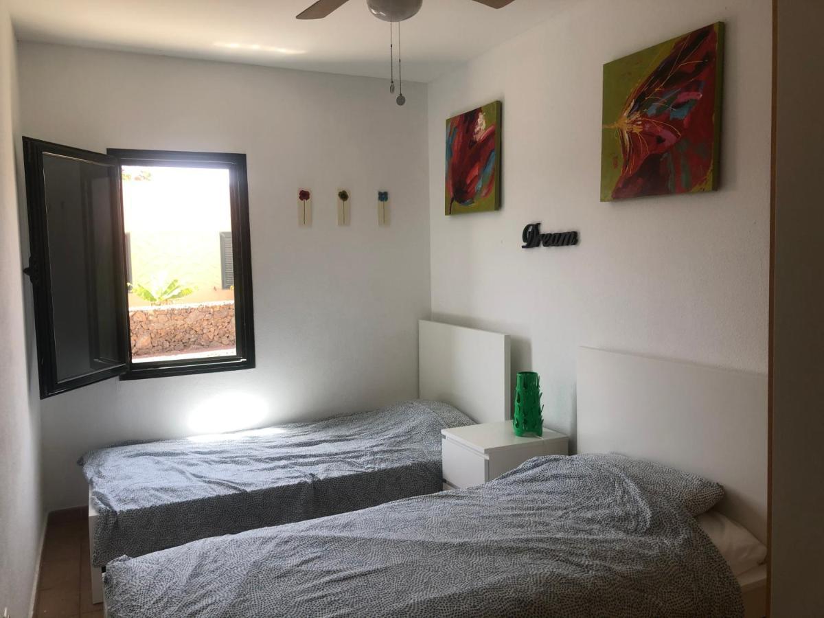 Lovely 2-Bed Villa In Corralejo Fuerteventura Exterior foto